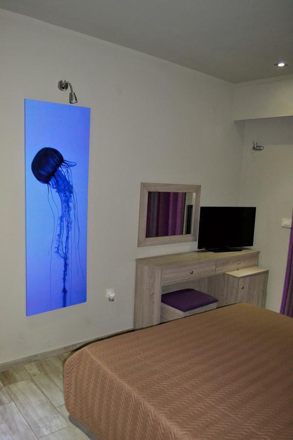 Ritsas Hotel Толон Екстериор снимка